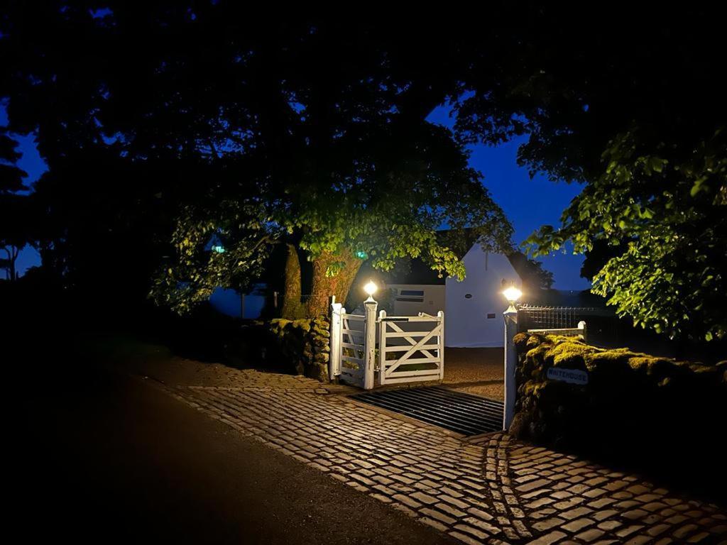 Whitehouse Bed & Breakfast Uplawmoor Exterior foto